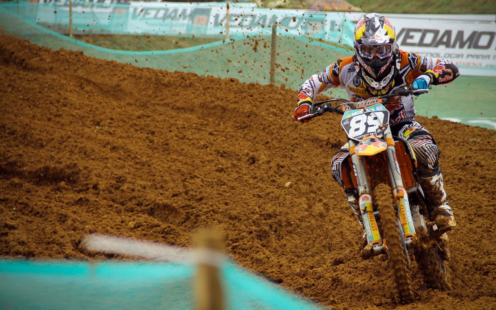 巴黎碾压西班牙，一场战术革命的命名礼，哈弗茨高光表现引爆足球世界