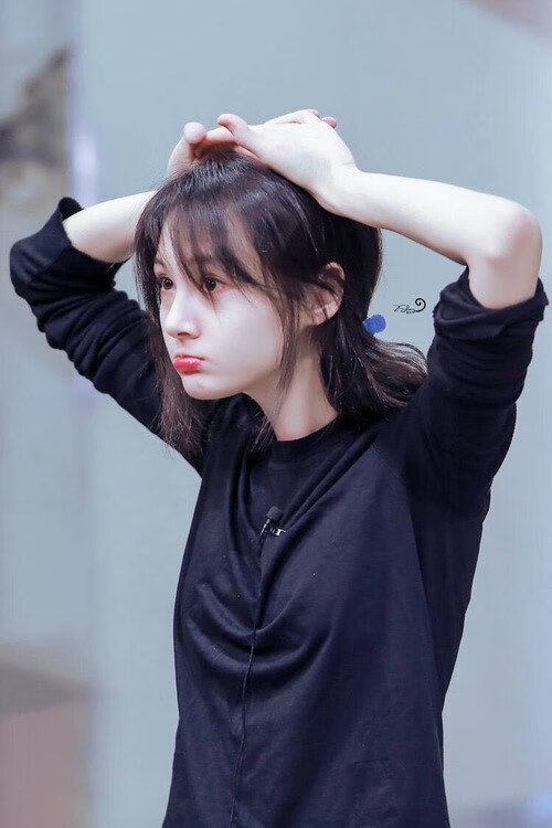 石油军团攻克法甲堡垒！奥斯梅恩引爆末节巨星时刻