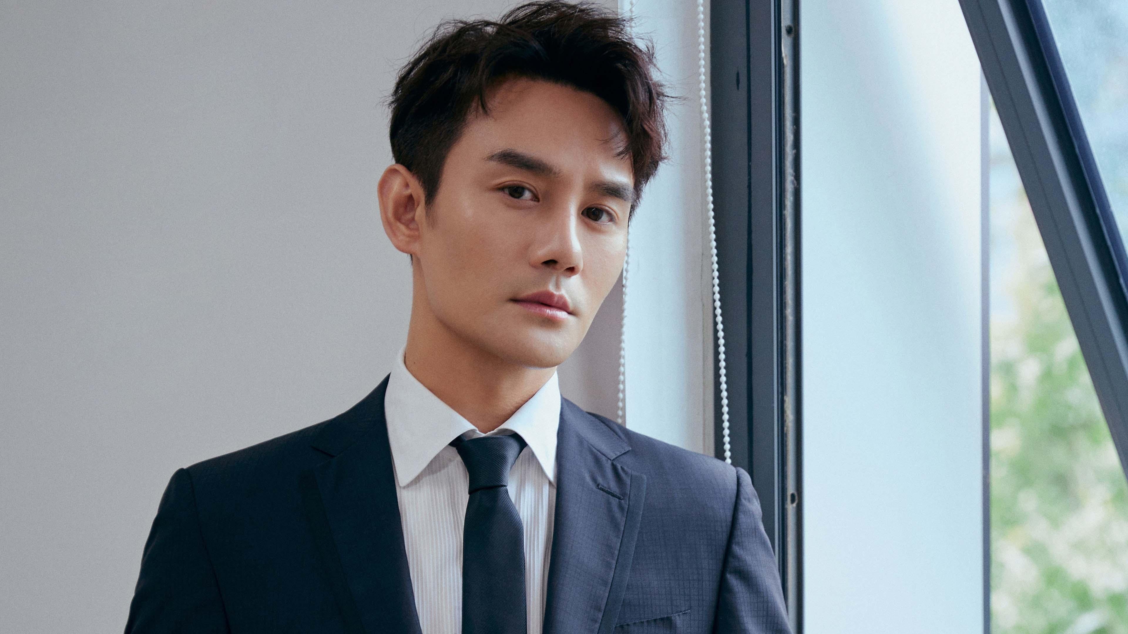 子弹与玫瑰,平行时空的竞技诗