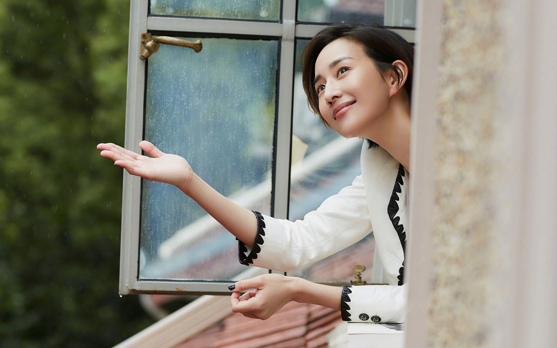 塞维利亚的压制与伊萨克的接管，美加墨世界杯的独特篇章