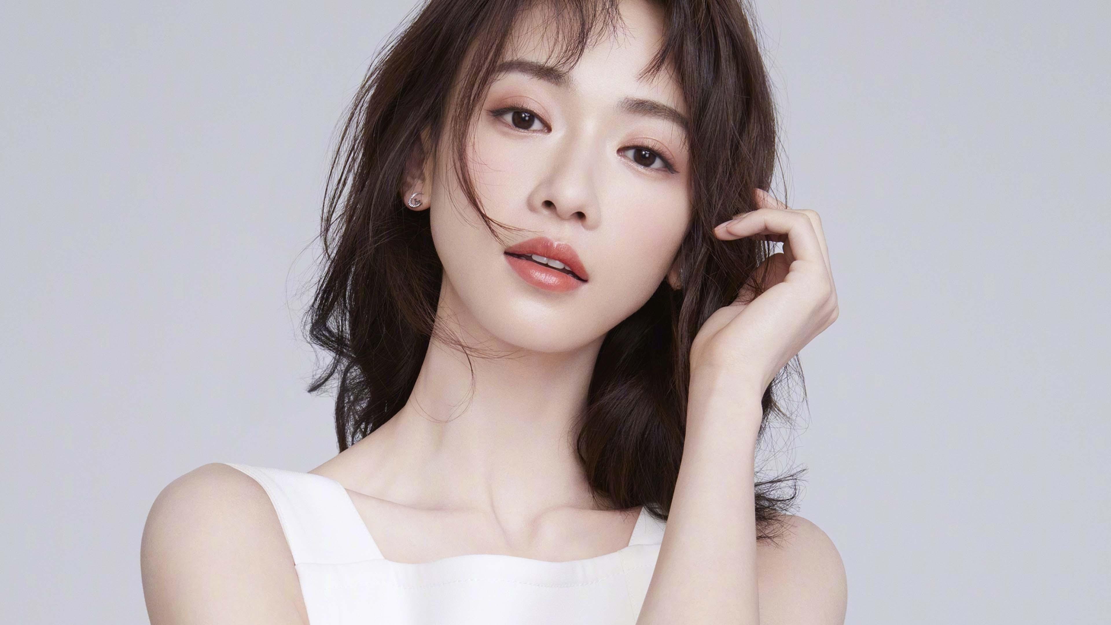 跨界风暴,当NBA季后赛的窒息防守穿越到足球场,摩纳哥如何强行终结马德里竞技?