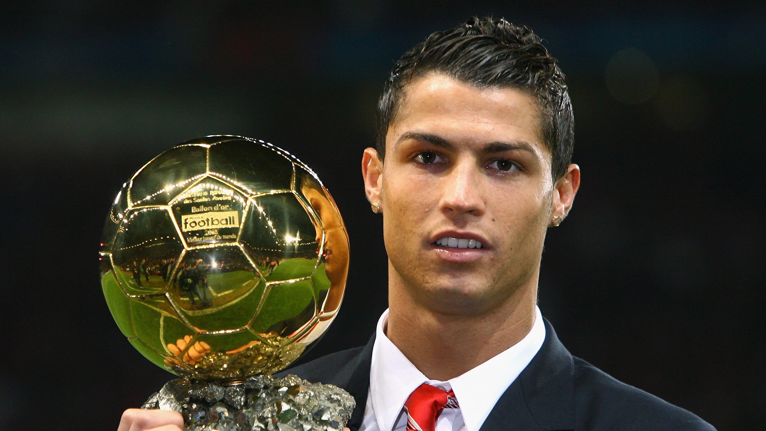 欧冠夜空，唯见东方启明，久保建英的史诗正在巨幕上镌刻