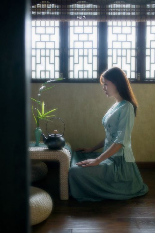 北非沙漠对阵东欧铁骑，德里赫特铸就欧洲铁闸传奇